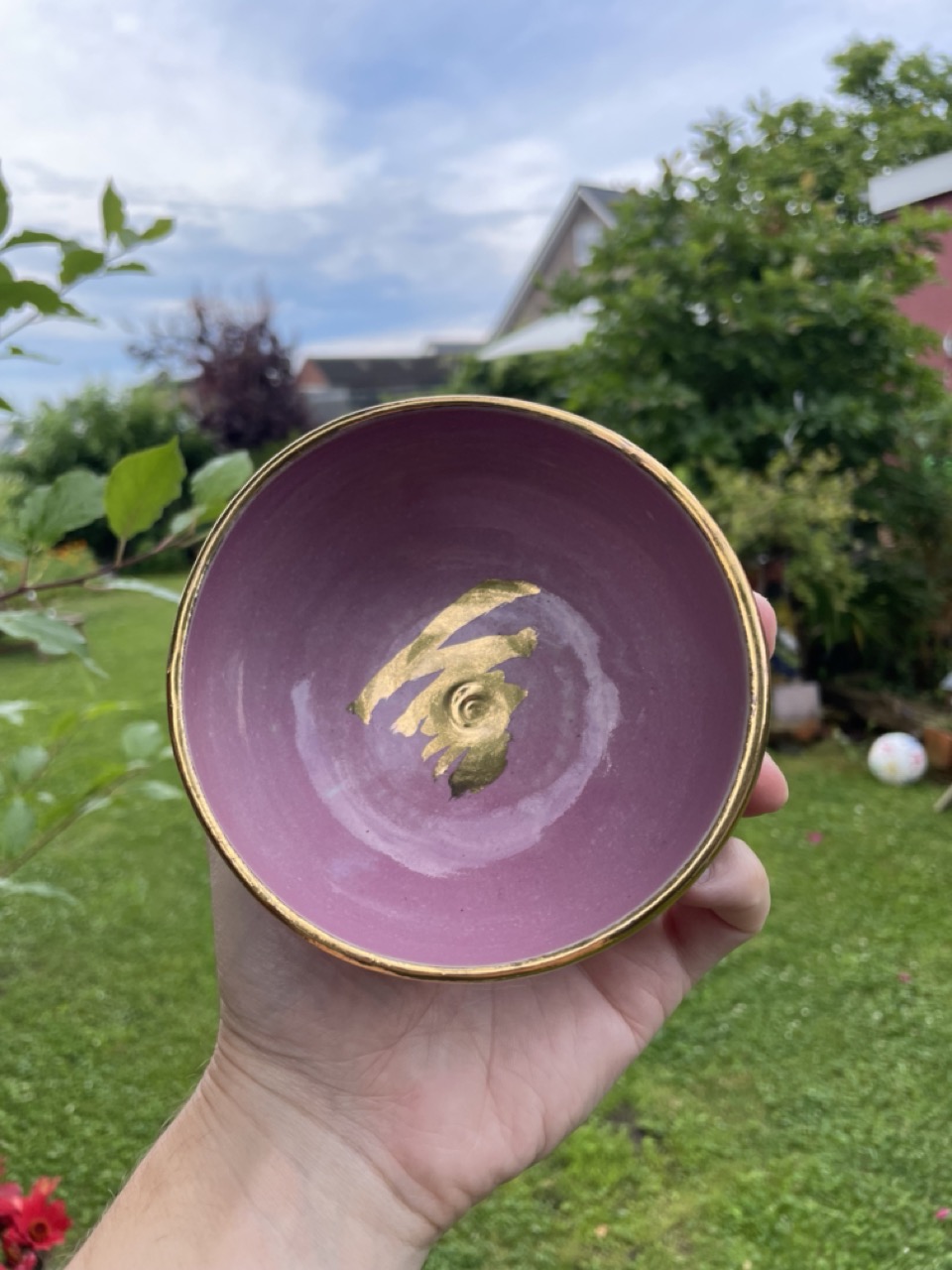 Kleine rosa Schale + Gold